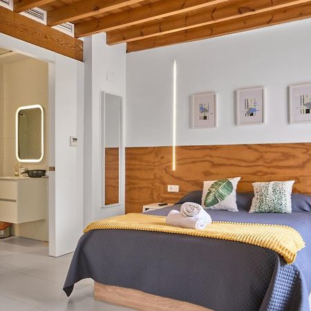 Apartamento Soleado En Plaza Del Carmen Valencia Eksteriør billede
