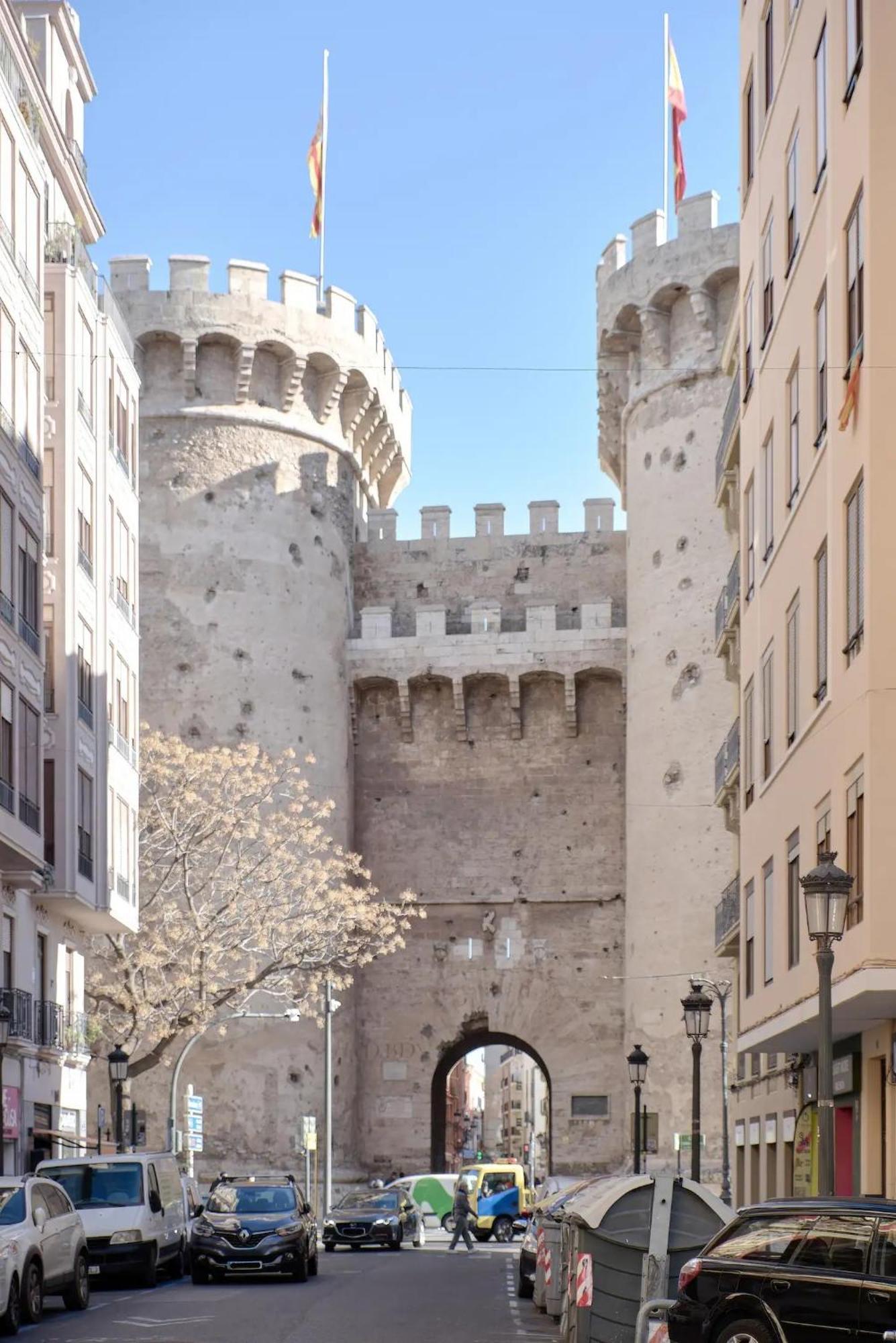 Apartamento Soleado En Plaza Del Carmen Valencia Eksteriør billede